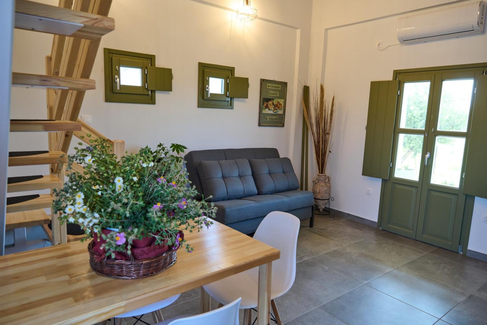 La Familia Luxury Private Maisonettes Near The Sea Gythio Exterior foto