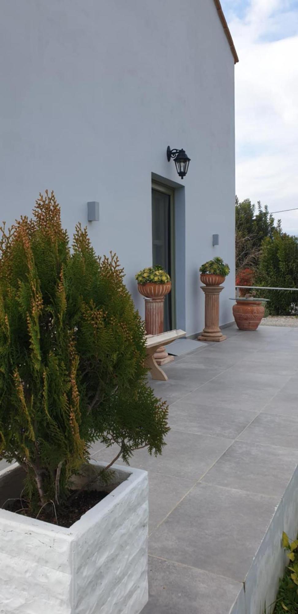 La Familia Luxury Private Maisonettes Near The Sea Gythio Exterior foto