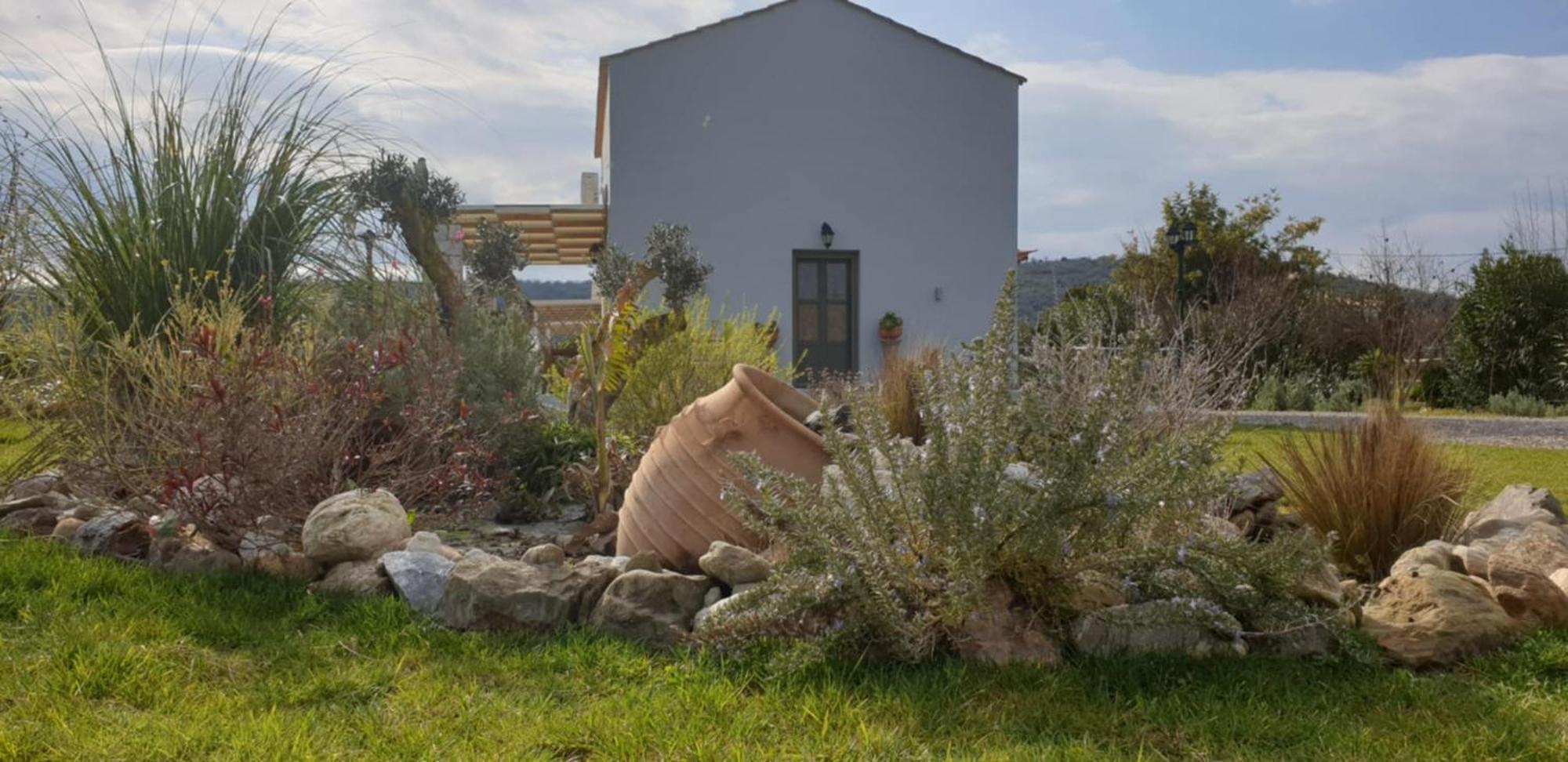La Familia Luxury Private Maisonettes Near The Sea Gythio Exterior foto